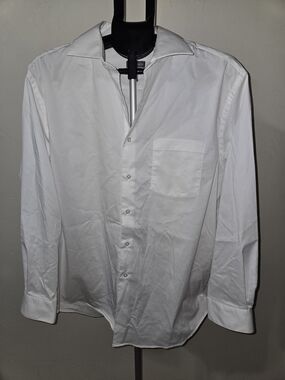 Van Heusen White Long Sleeve Dress Shirt with Chest Pocket Size L